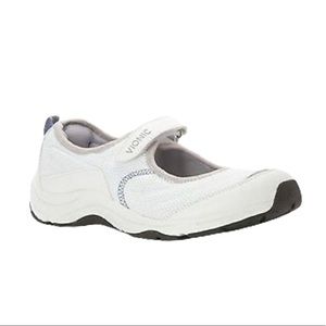Vionic Action Sunset Mary Jane Active Shoes Sneakers, White, Size: 12